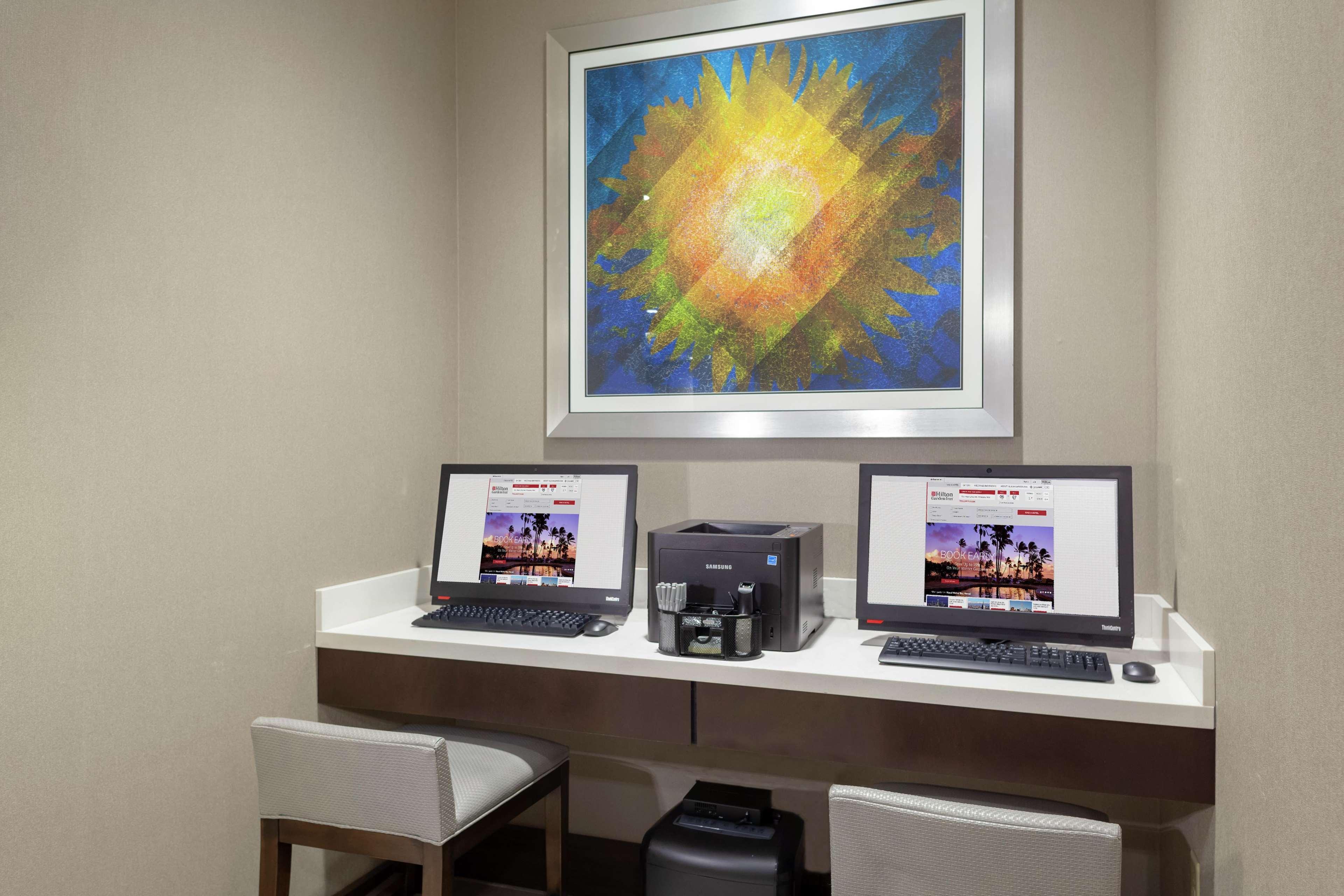 Hilton Garden Inn Waco Exteriör bild