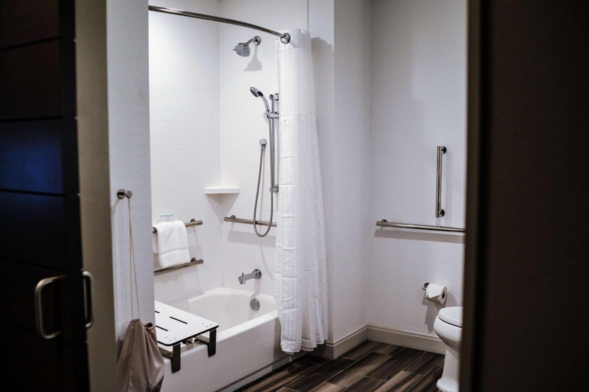 Hilton Garden Inn Waco Exteriör bild