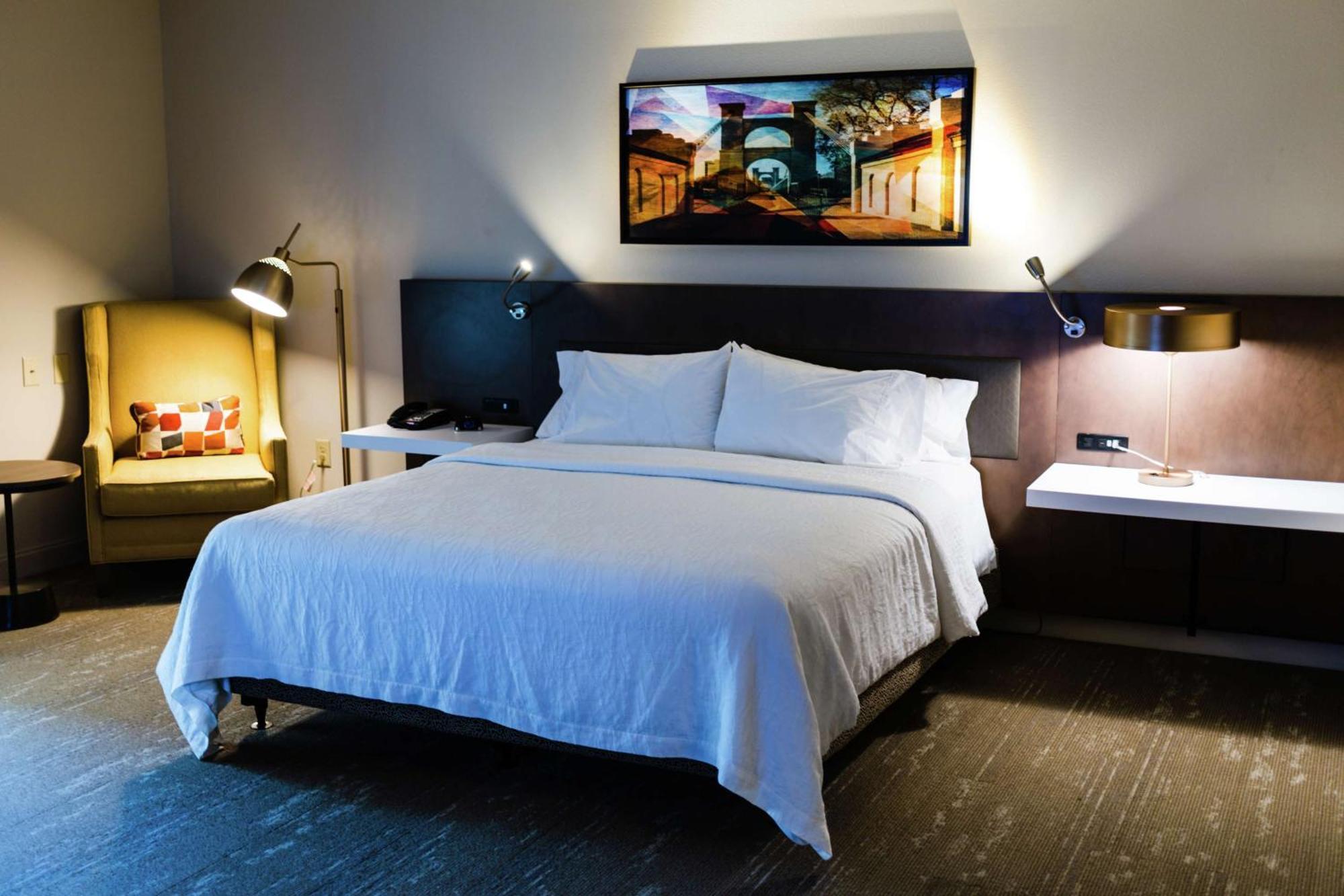 Hilton Garden Inn Waco Exteriör bild